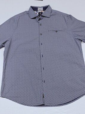 Denim Flower Men’s Slim Fit Short Sleeve Button‑Up Shirt – Size XL – Geometric